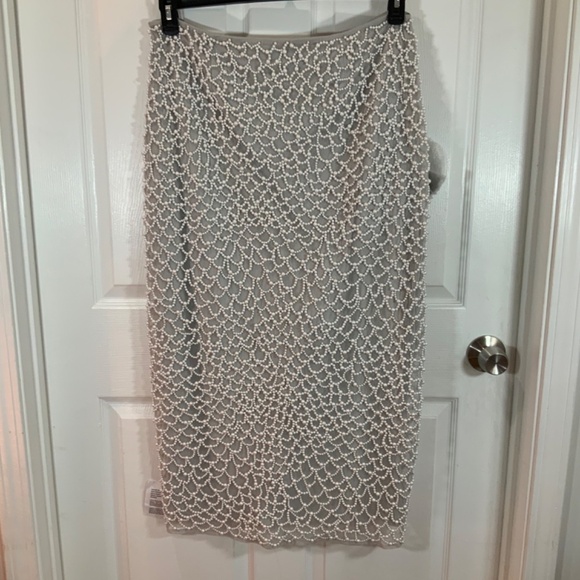 ASOS Luxe Pearl Embellished Skirt Size… - Picture 5 of 10